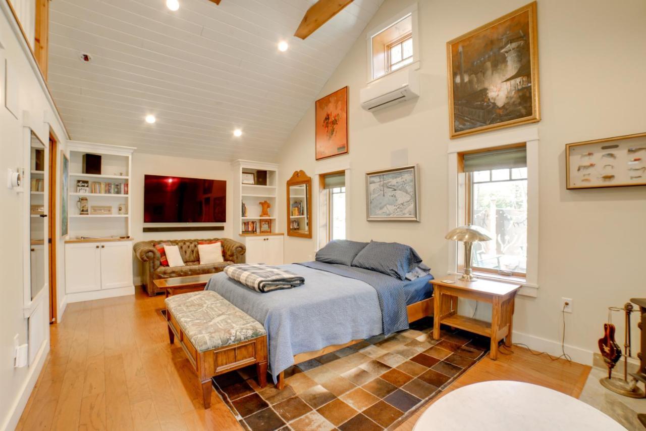 Pet-Friendly Pennsylvania Vacation Rental With Pool! Laughlintown Eksteriør billede