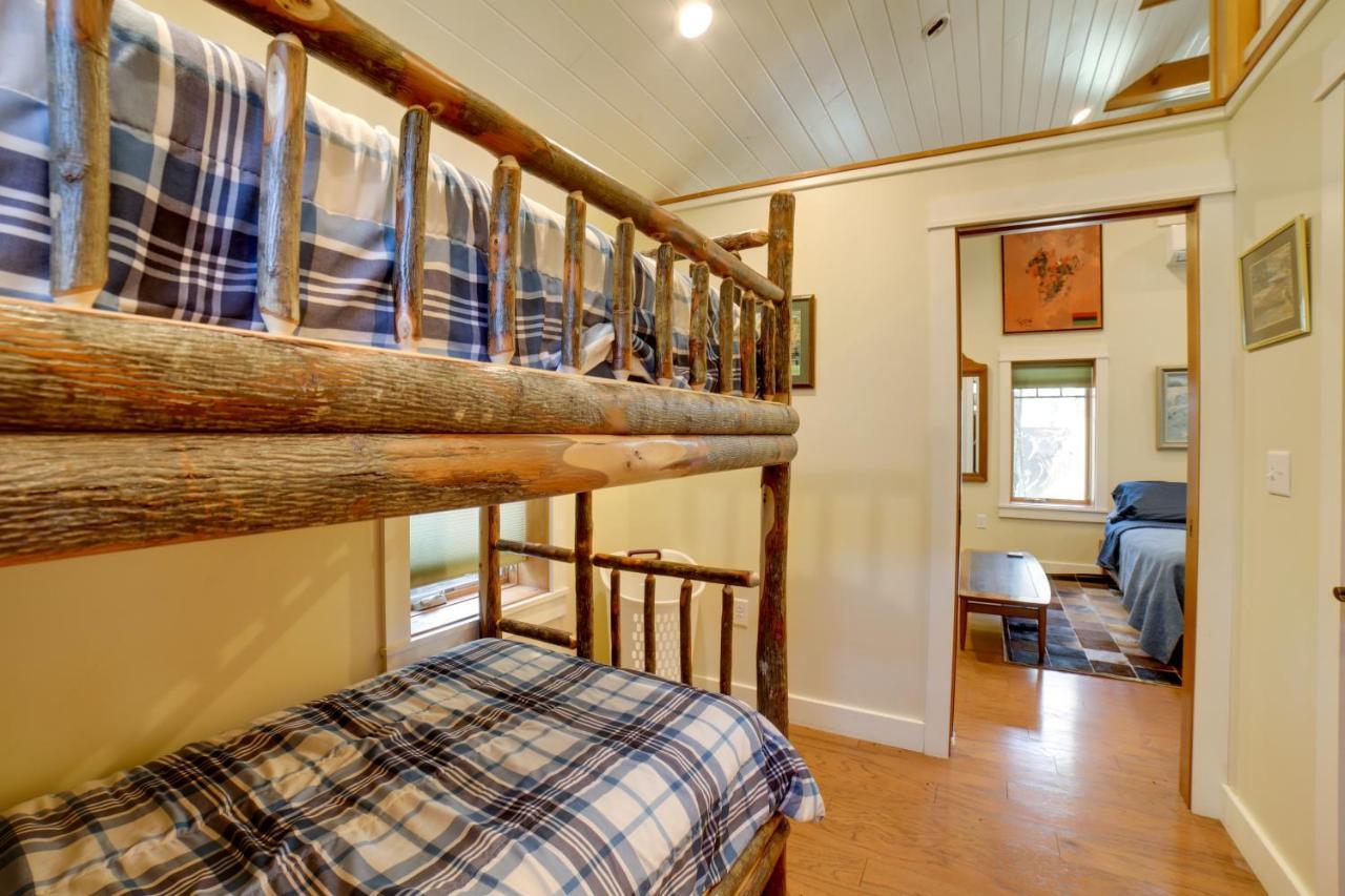 Pet-Friendly Pennsylvania Vacation Rental With Pool! Laughlintown Eksteriør billede