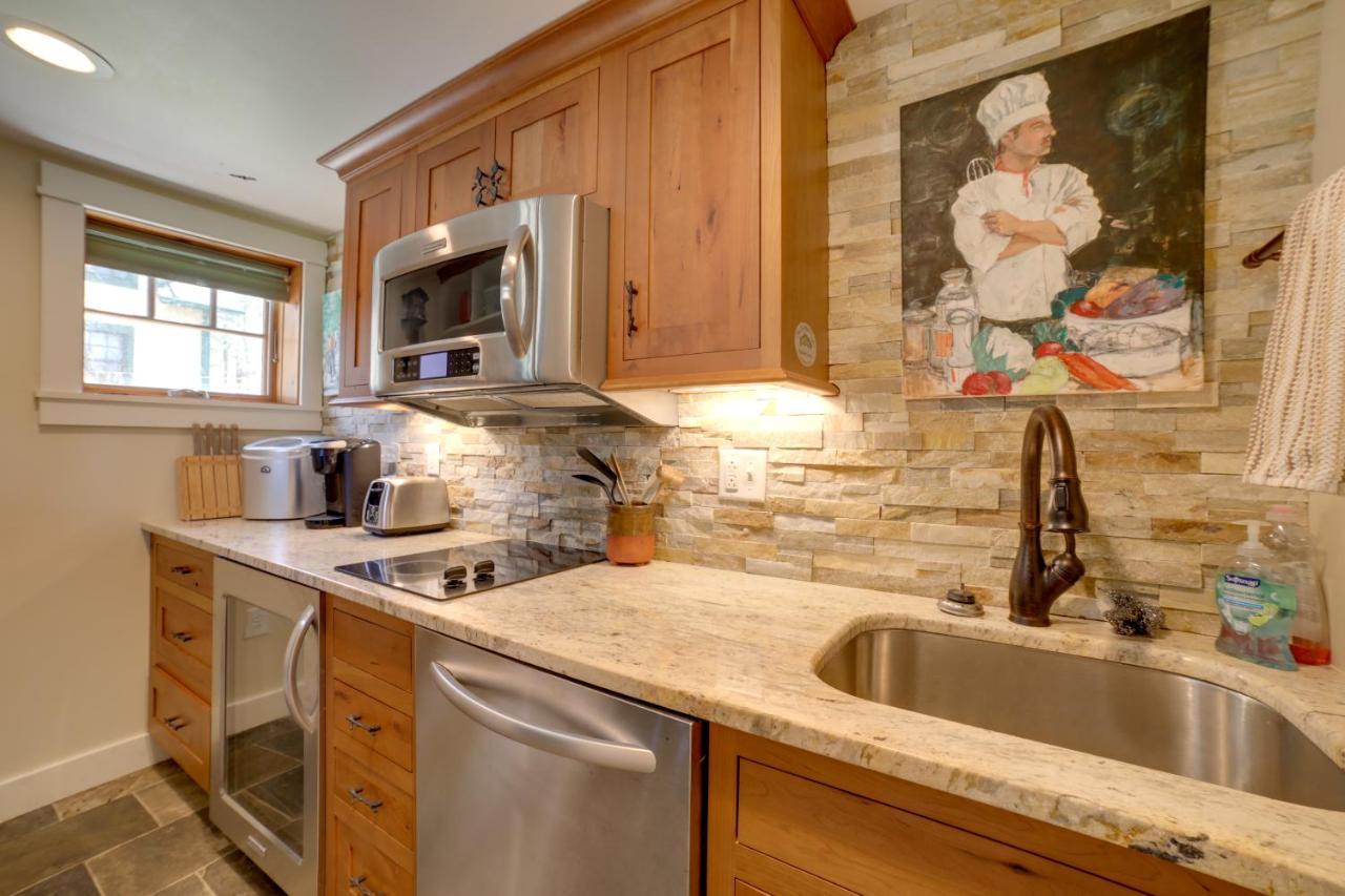 Pet-Friendly Pennsylvania Vacation Rental With Pool! Laughlintown Eksteriør billede